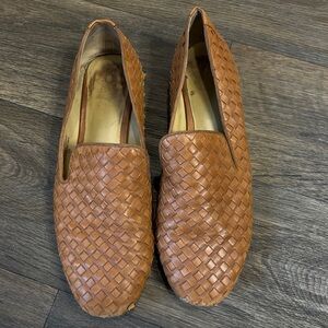 Woven leather loafers